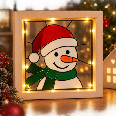 Gezellige kerst-sneeuwman in glas-in-lood